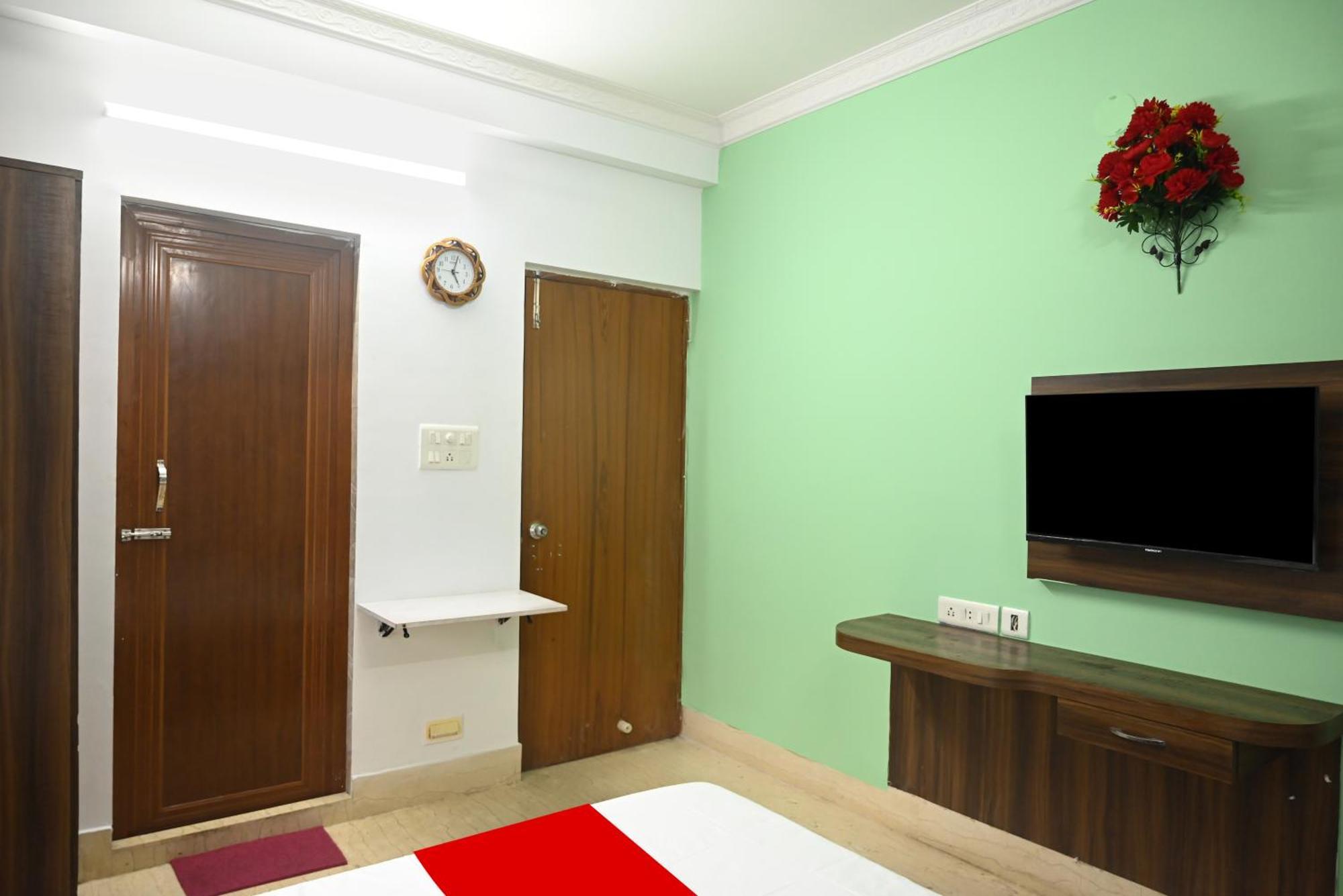 Hotel O Shraddha Residency 2 Колката Екстериор снимка