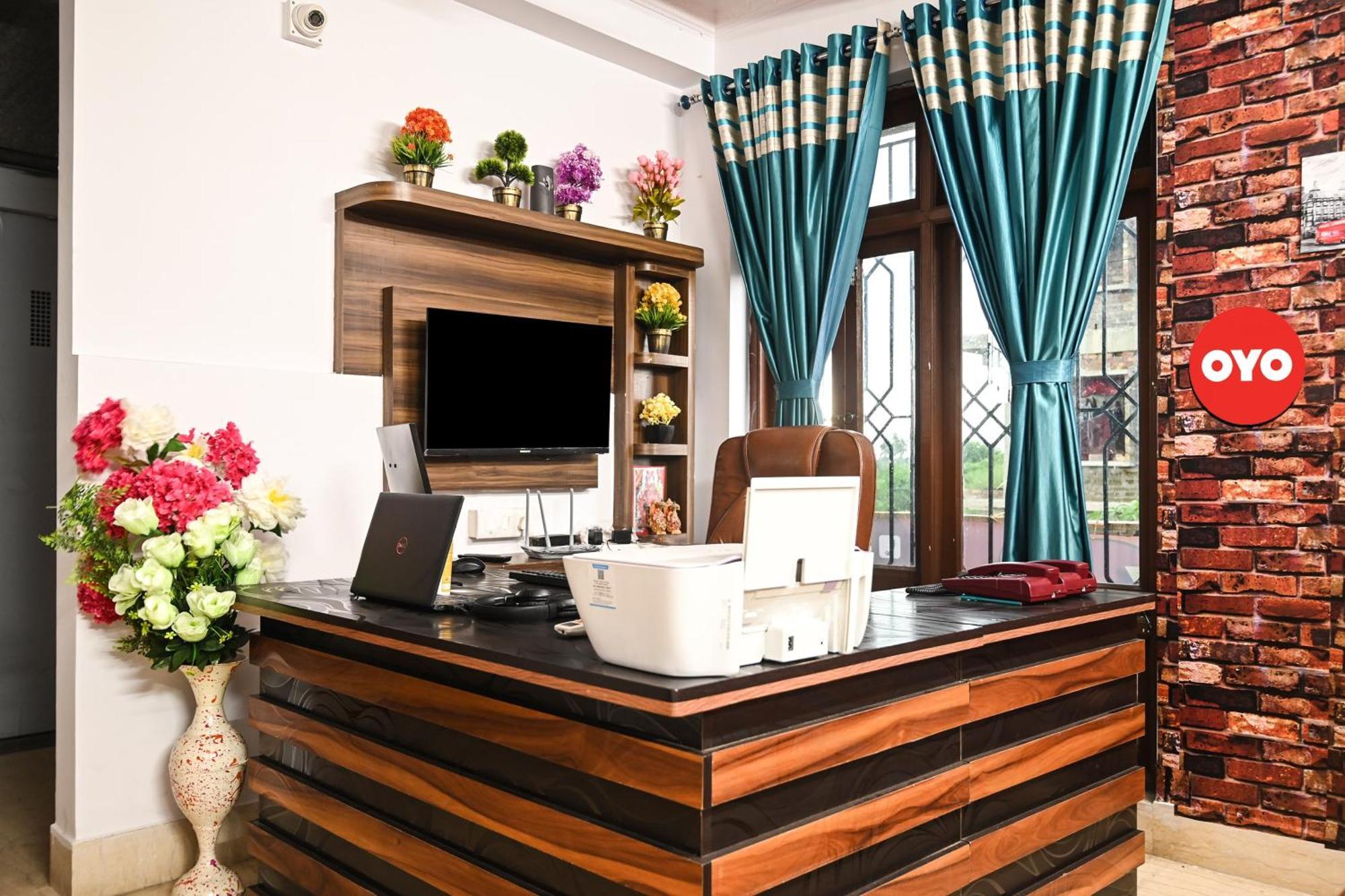 Hotel O Shraddha Residency 2 Колката Екстериор снимка