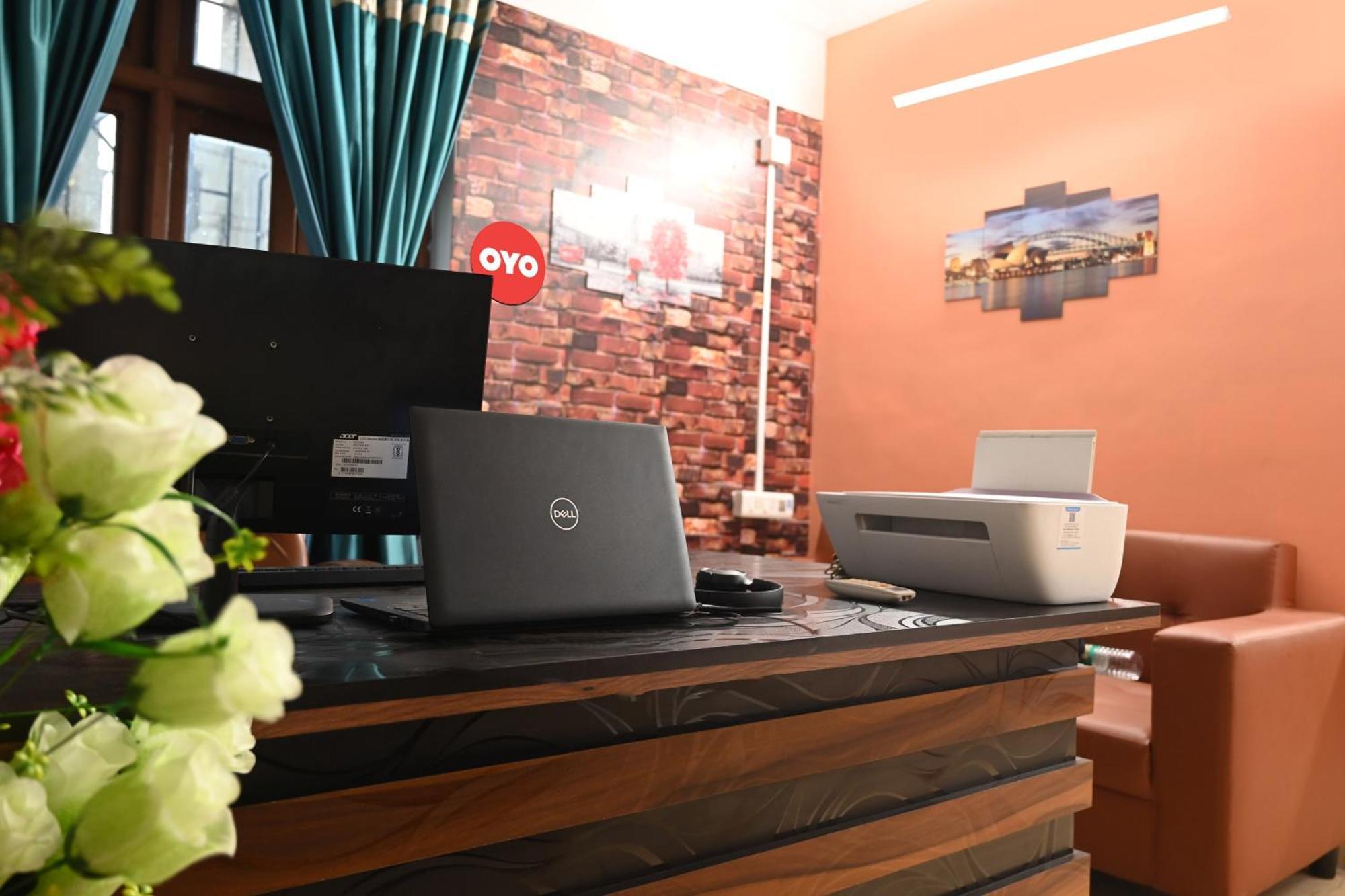 Hotel O Shraddha Residency 2 Колката Екстериор снимка