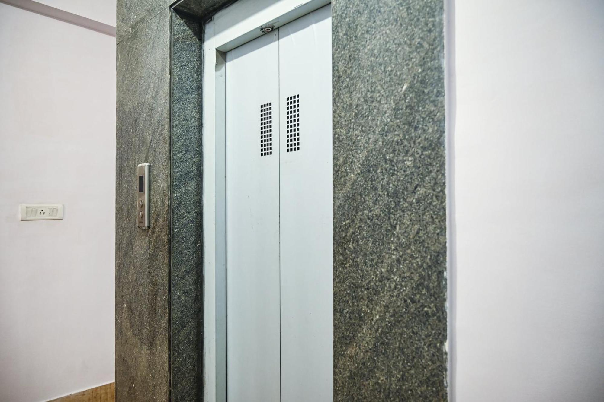 Hotel O Shraddha Residency 2 Колката Екстериор снимка